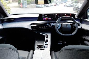 Peugeot E-3008 73kWh GT Auto 5dr