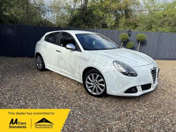 Alfa Romeo Giulietta 2.0 JTDM-2 Veloce Euro 5 (s/s) 5dr