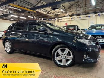 Toyota Auris 1.6 V-Matic Excel Euro 5 5dr