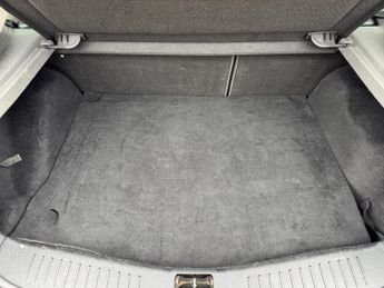 Ford Focus 1.6 Zetec 5dr