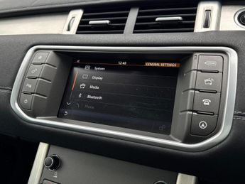 Land Rover Range Rover Evoque 2.0 TD4 SE Tech Auto 4WD Euro 6 (s/s) 5dr