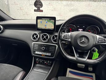 Mercedes-Benz A Class 2.1 A200d AMG Line (Premium) 7G-DCT Euro 6 (s/s) 5dr