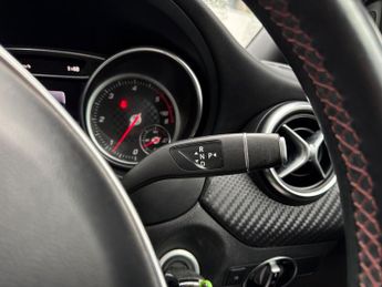 Mercedes-Benz A Class 2.1 A200d AMG Line (Premium) 7G-DCT Euro 6 (s/s) 5dr