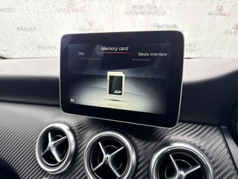 Mercedes-Benz A Class 2.1 A200d AMG Line (Premium) 7G-DCT Euro 6 (s/s) 5dr