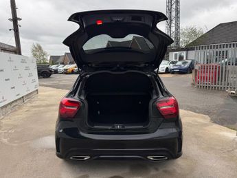 Mercedes-Benz A Class 2.1 A200d AMG Line (Premium) 7G-DCT Euro 6 (s/s) 5dr