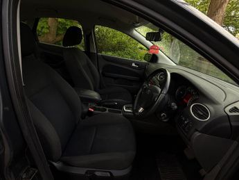 Ford Focus 1.6 Zetec Climate 5dr