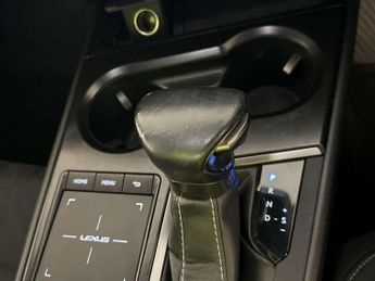 Lexus UX 2.0 250h SUV 5dr Petrol Hybrid E-CVT Euro 6 (s/s) (184 ps)