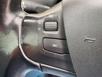 Peugeot 2008 1.6 BlueHDi Allure Euro 6 5dr