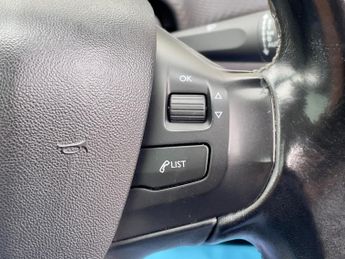 Peugeot 2008 1.6 BlueHDi Allure Euro 6 5dr