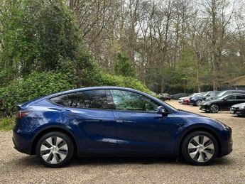 Tesla Model Y (Dual Motor) Long Range SUV 5dr Electric Auto 4WDE (384 bhp)