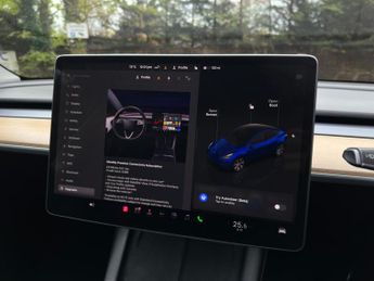 Tesla Model Y (Dual Motor) Long Range SUV 5dr Electric Auto 4WDE (384 bhp)