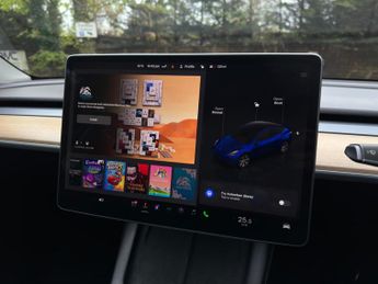 Tesla Model Y (Dual Motor) Long Range SUV 5dr Electric Auto 4WDE (384 bhp)