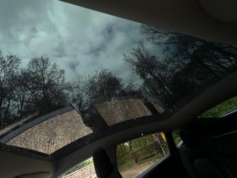 Tesla Model Y (Dual Motor) Long Range SUV 5dr Electric Auto 4WDE (384 bhp)