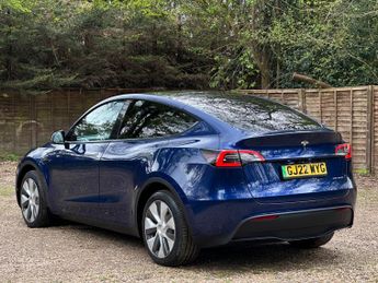 Tesla Model Y (Dual Motor) Long Range SUV 5dr Electric Auto 4WDE (384 bhp)