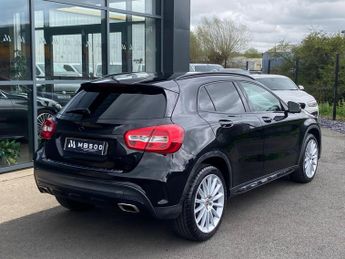 Mercedes-Benz GLA 1.6 GLA200 AMG Line 7G-DCT Euro 6 (s/s) 5dr