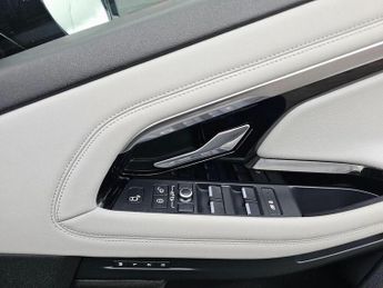 Land Rover Range Rover Evoque 2.0 D180 First Edition Auto 4WD Euro 6 (s/s) 5dr