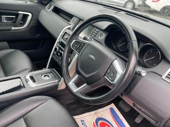 Land Rover Discovery Sport 2.0 TD4 HSE Black Auto 4WD Euro 6 (s/s) 5dr