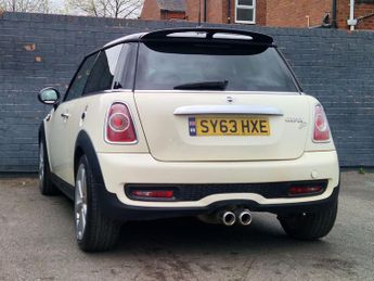 MINI Hatch 2.0 Cooper SD Auto Euro 5 3dr