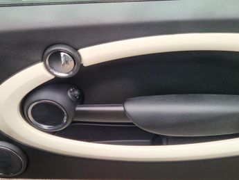 MINI Hatch 2.0 Cooper SD Auto Euro 5 3dr