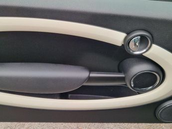 MINI Hatch 2.0 Cooper SD Auto Euro 5 3dr