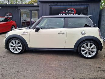 MINI Hatch 2.0 Cooper SD Auto Euro 5 3dr
