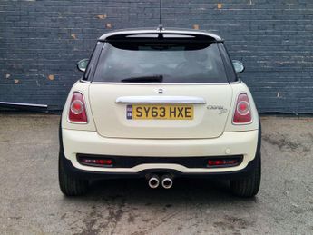 MINI Hatch 2.0 Cooper SD Auto Euro 5 3dr