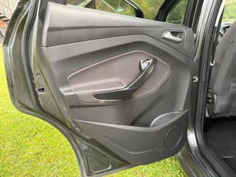 Ford C-Max 1.0T EcoBoost Titanium Euro 6 (s/s) 5dr