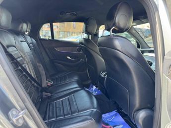 Mercedes-Benz GLC 2.0 GLC300d AMG Line (Premium) Coupe G-Tronic+ 4MATIC Euro 6 (s/