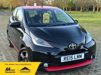 Toyota AYGO 1.0 VVT-i x-clusiv Hatchback 5dr Petrol x-shift Euro 5 Euro 5 (6