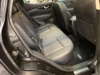 Nissan Qashqai 1.6 dCi Tekna XTRON 2WD Euro 6 (s/s) 5dr
