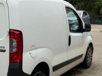 Peugeot Bipper 1.4 HDi 8v Professional FWD L1 H1 3dr