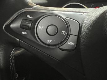 Vauxhall Grandland X 1.6 Turbo D BlueInjection Sport Nav Auto Euro 6 (s/s) 5dr