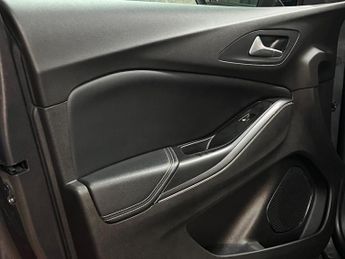 Vauxhall Grandland X 1.6 Turbo D BlueInjection Sport Nav Auto Euro 6 (s/s) 5dr