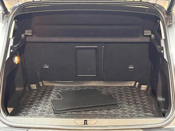 Vauxhall Grandland X 1.6 Turbo D BlueInjection Sport Nav Auto Euro 6 (s/s) 5dr