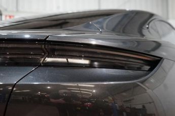 Porsche Taycan Performance Plus 93.4kWh 4S Saloon 4dr Electric Auto 4WD (571 ps