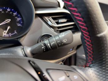 Toyota C-HR 1.8 VVT-h GR SPORT CVT Euro 6 (s/s) 5dr