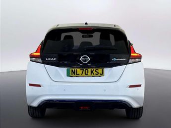 Nissan Leaf 40kWh N-Connecta Hatchback 5dr Electric Auto (150 ps)
