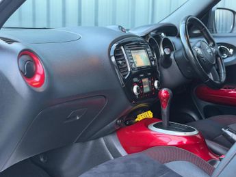 Nissan Juke 1.6 N-Connecta XTRON Euro 6 5dr