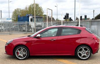 Alfa Romeo Giulietta 2.0 JTDM-2 Speciale Euro 6 (s/s) 5dr