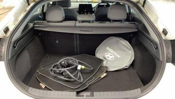 Hyundai IONIQ 38.3kWh Premium Auto 5dr