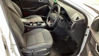Hyundai IONIQ 38.3kWh Premium Auto 5dr