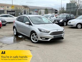 Ford Focus 1.0T EcoBoost Zetec Euro 6 (s/s) 5dr