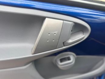 Toyota AYGO 1.0 VVT-i Blue Euro 4 5dr