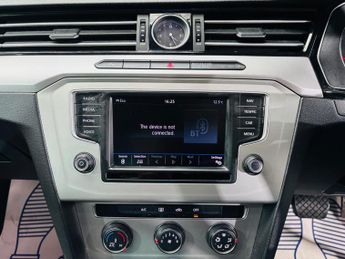 Volkswagen Passat 1.6 TDI BlueMotion Tech SE Business DSG Euro 6 (s/s) 4dr