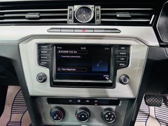 Volkswagen Passat 1.6 TDI BlueMotion Tech SE Business DSG Euro 6 (s/s) 4dr