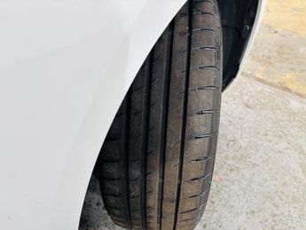 Volkswagen Passat 1.6 TDI BlueMotion Tech SE Business DSG Euro 6 (s/s) 4dr