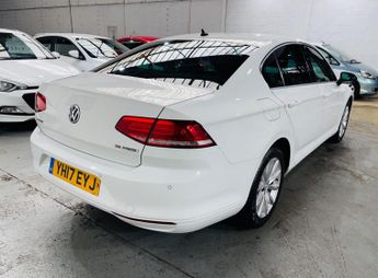 Volkswagen Passat 1.6 TDI BlueMotion Tech SE Business DSG Euro 6 (s/s) 4dr