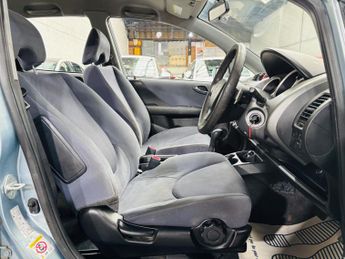 Honda Jazz 1.4 i-DSI SE CVT-7 5dr
