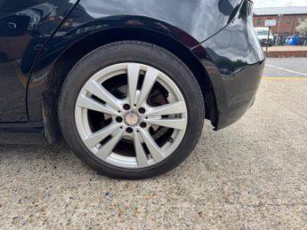 Mercedes-Benz A Class 2.1 A200d Sport (Premium) 7G-DCT Euro 6 (s/s) 5dr
