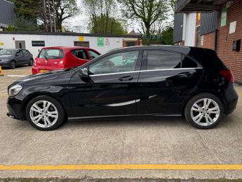 Mercedes-Benz A Class 2.1 A200d Sport (Premium) 7G-DCT Euro 6 (s/s) 5dr